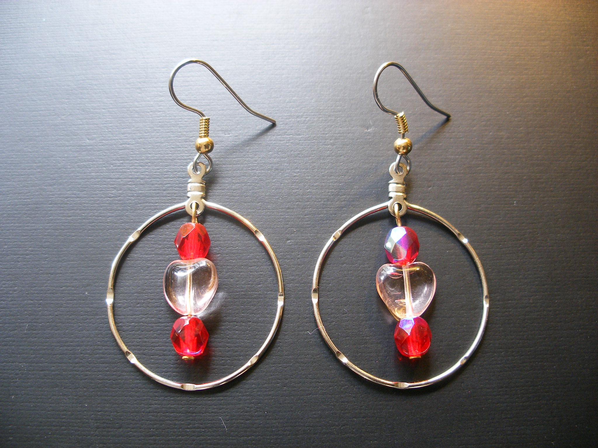 2008roundheartearrings.jpg